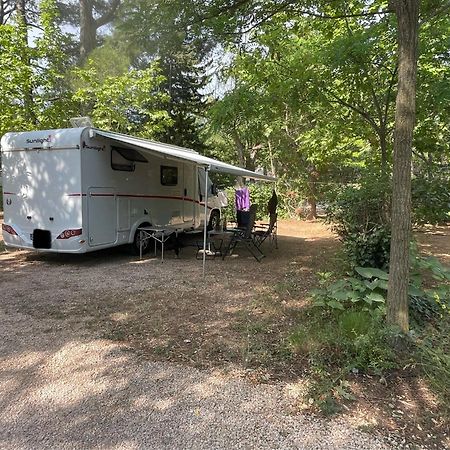 Camping Sainte Victoire Beaurecueil Eksteriør bilde